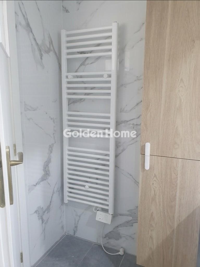 Apartment in Mouseio, Exarchia - Neapoli — Photo 5 of 8