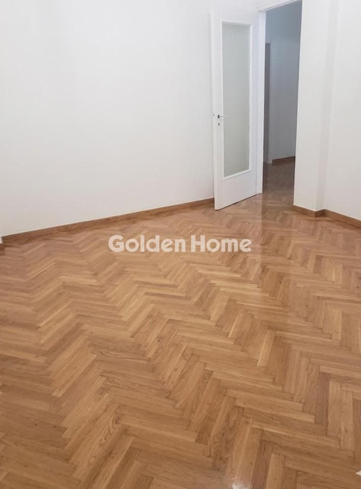 Apartment in Mouseio, Exarchia - Neapoli — Photo 4 of 8