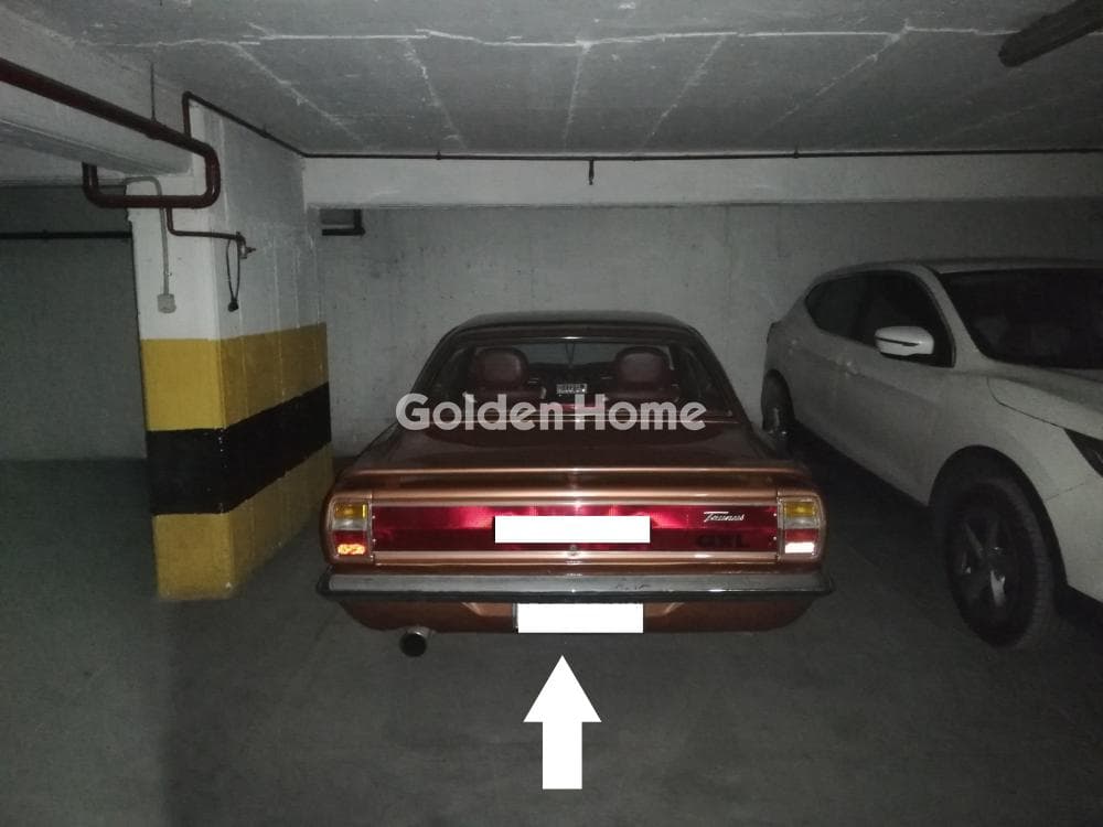 Χώρος Στάθμευσης στην Αγία Ελεούσα, Καλλιθέα — Φωτογραφία 1 από 12