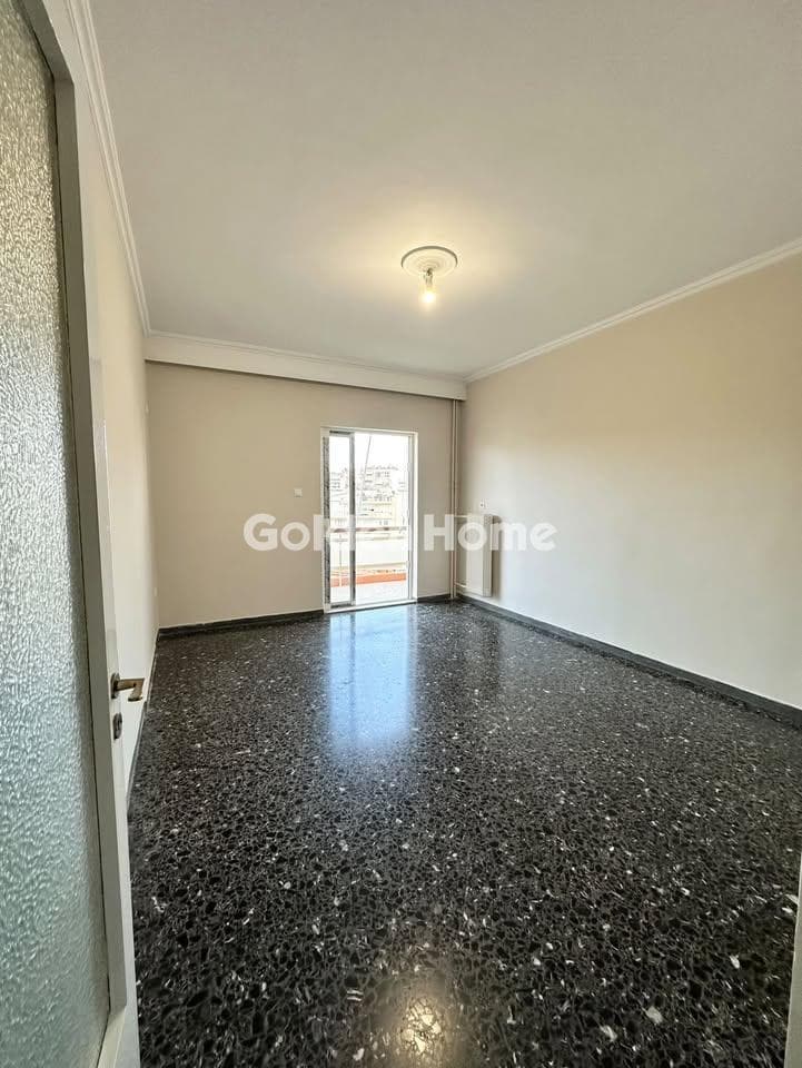 Apartment in Pefkakia, Nea Ionia — Photo 6 of 13