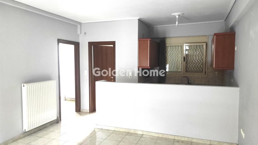 Apartment in Lazarou, Nea Ionia — Photo 3 of 20