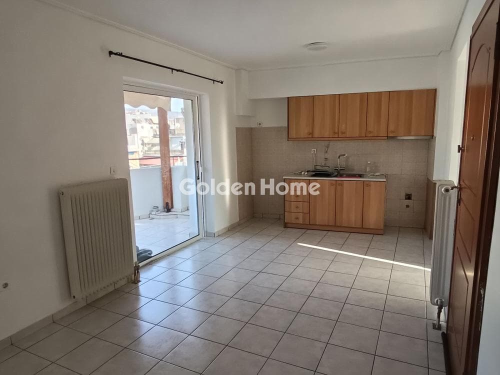 Apartment in Leof. Liosion, Attiki — Photo 2 of 11