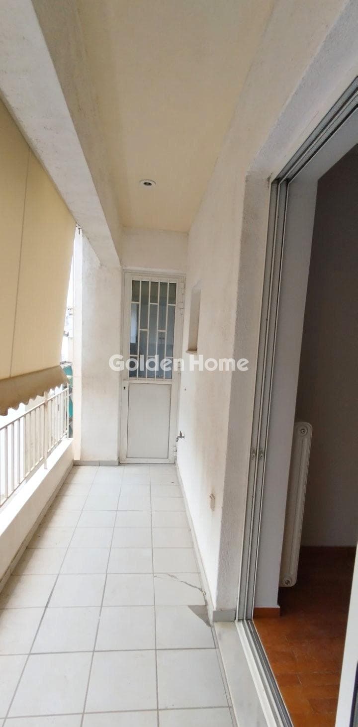 Apartment in Aktimones, Galatsi — Photo 10 of 11