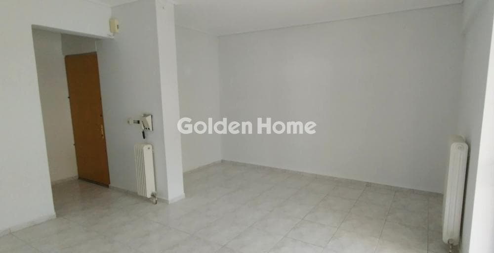 Apartment in Aktimones, Galatsi — Photo 3 of 11