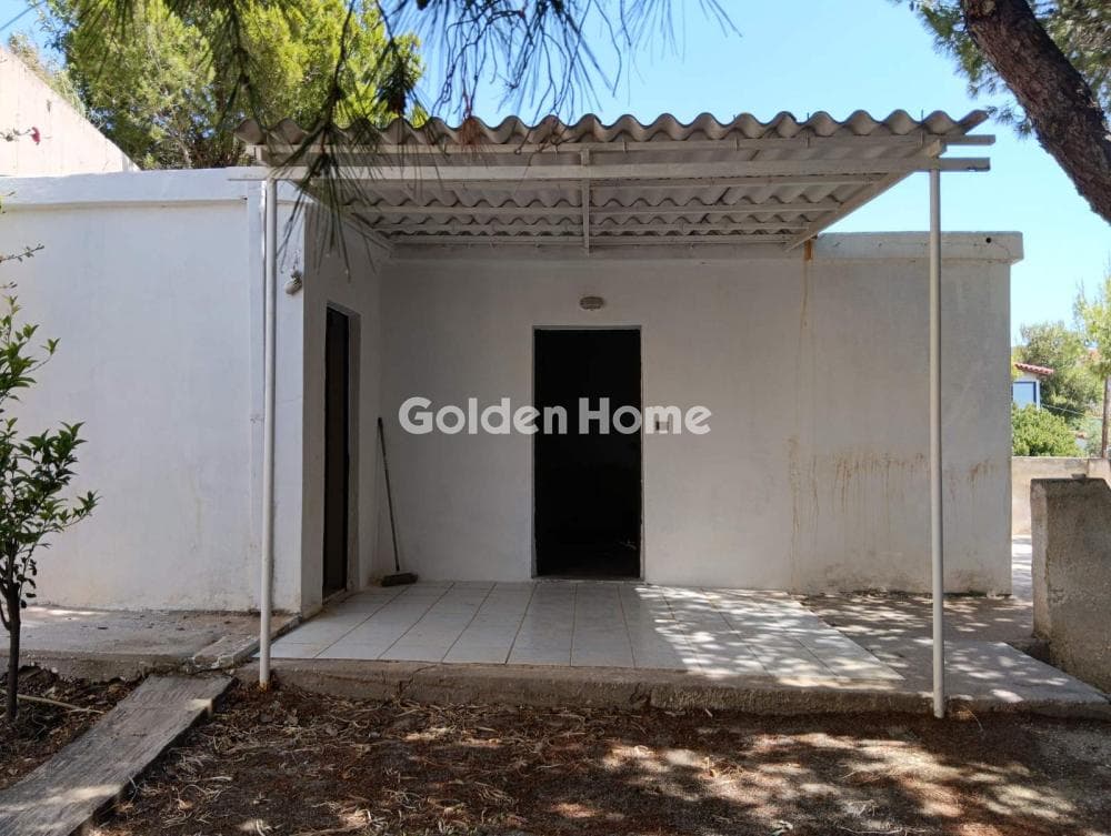 House in Galazia akti, Kalivia Thorikou — Photo 23 of 24