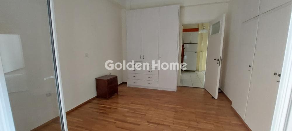 Apartment in Agios Panteleimonas, Attiki — Photo 3 of 9