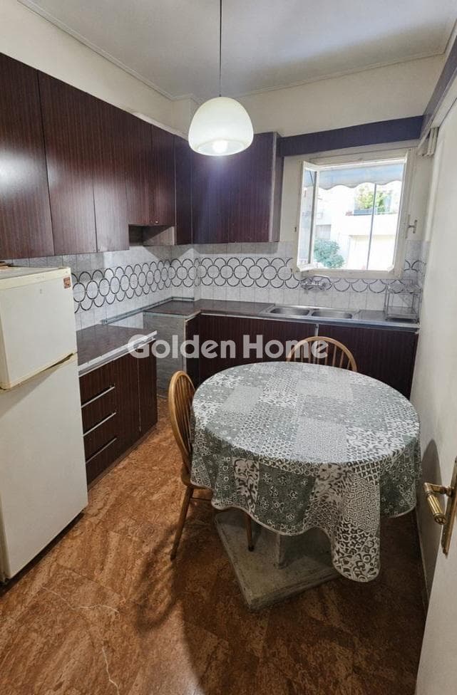 Apartment in Probona, Nea Chalkidona — Photo 6 of 16