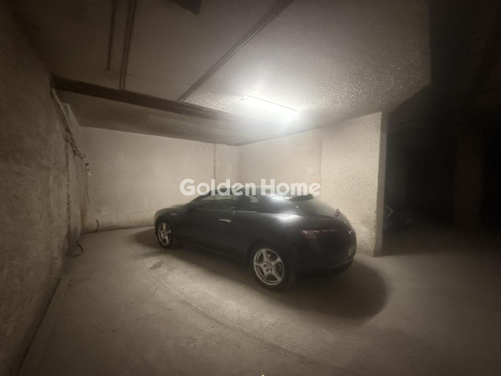 Χώρος Στάθμευσης στην Άγιος Ιωάννης, Αγία Παρασκευή — Φωτογραφία 5 από 5