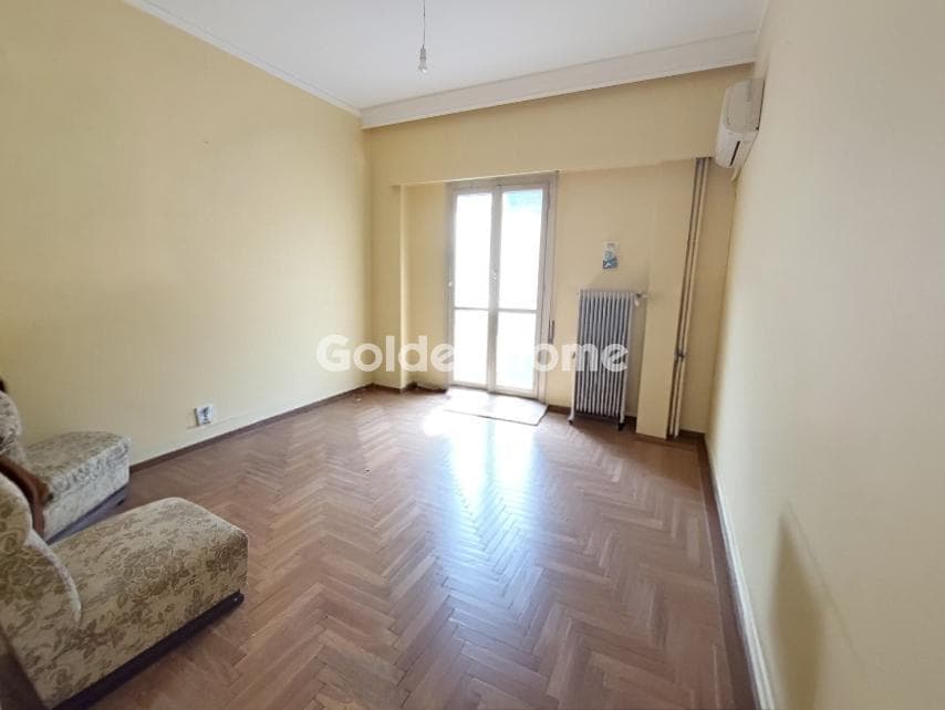 Apartment in Center, Kaisariani — Photo 3 of 17