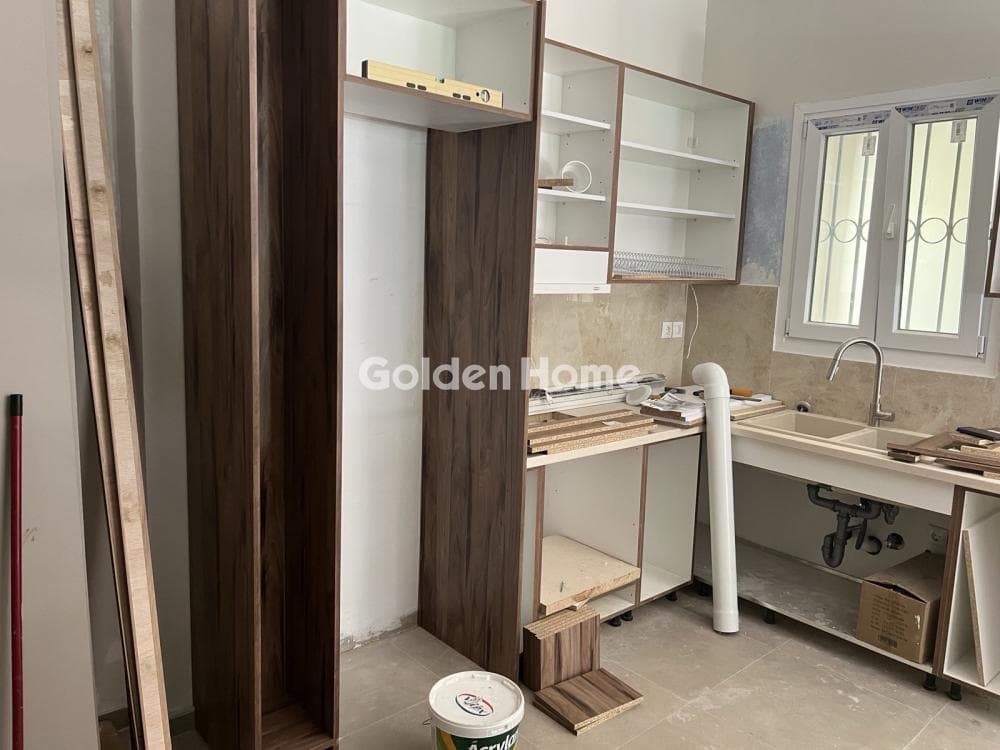 Apartment in Zoodoxos Pigi, Peristeri — Photo 2 of 4