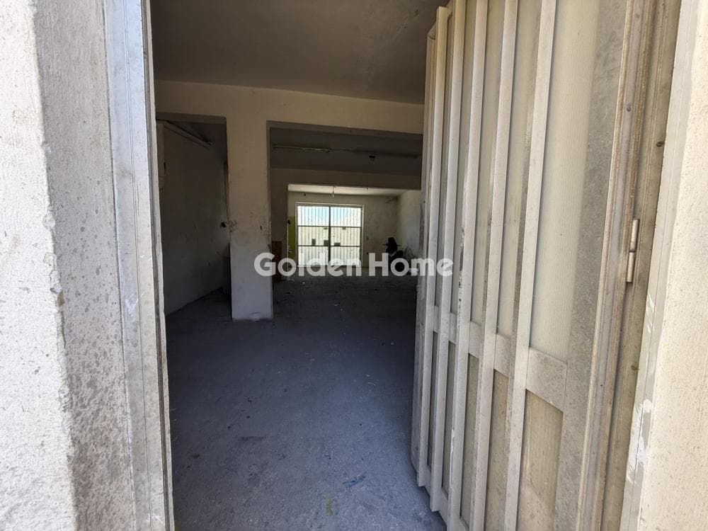 Αποθήκη στην Εσταυρωμένος, Γοργολαϊνη — Φωτογραφία 10 από 10