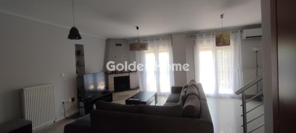 Apartment in Center, Pylea — Photo 3 of 29