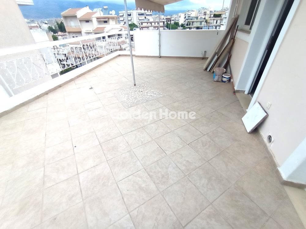 Apartment in Center, Metamorfosi — Photo 2 of 19