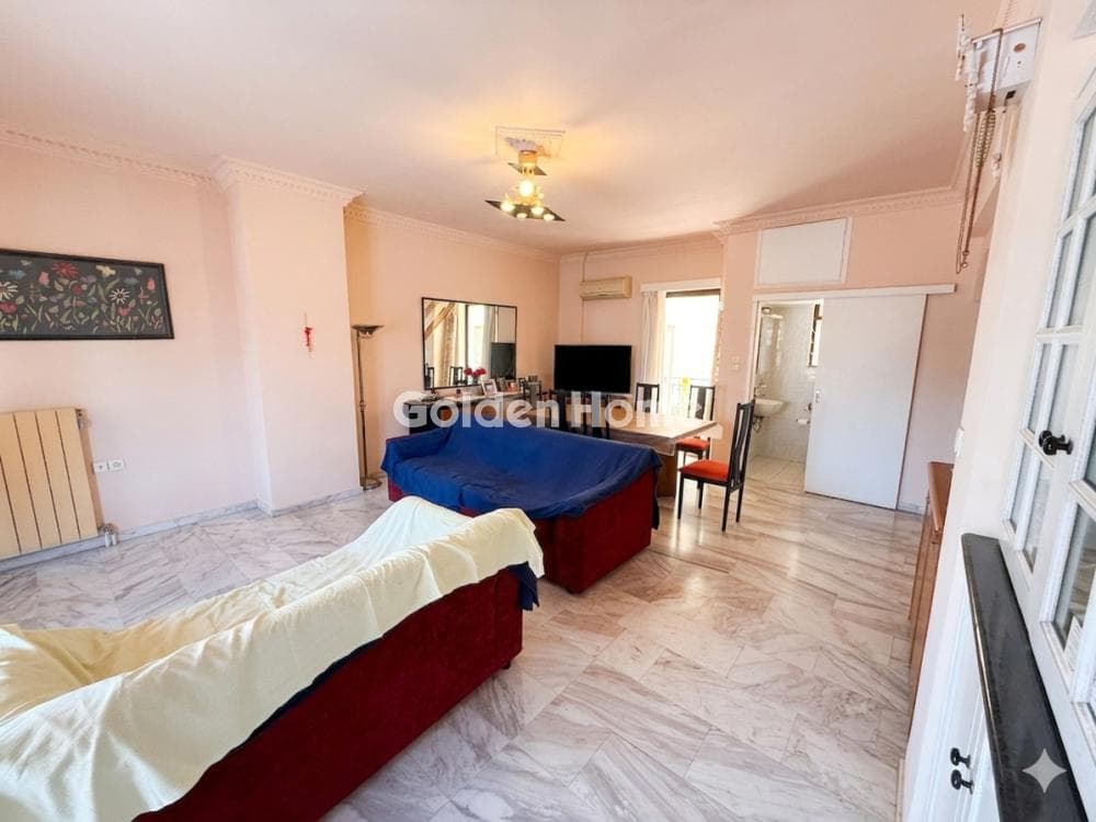 Apartment in Chatzikiriakeio, Piraeus — Photo 9 of 20