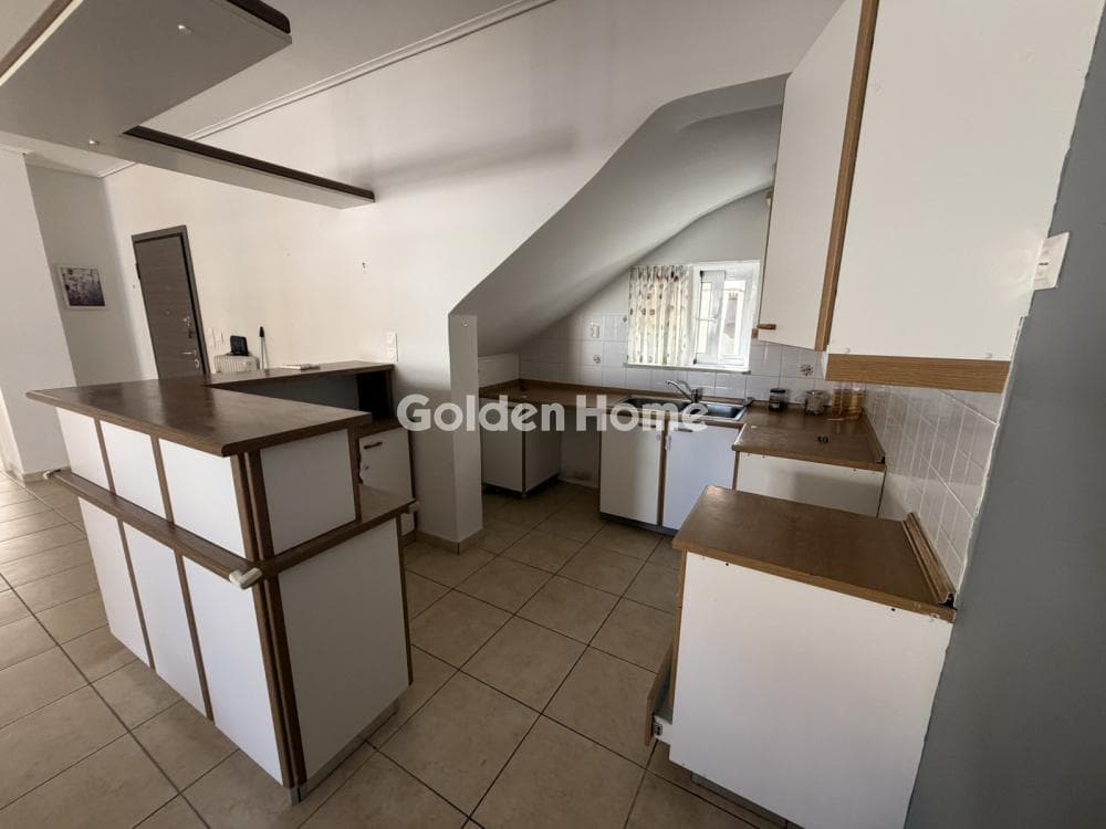 Apartment in Sismanogleio, Marousi — Photo 2 of 16