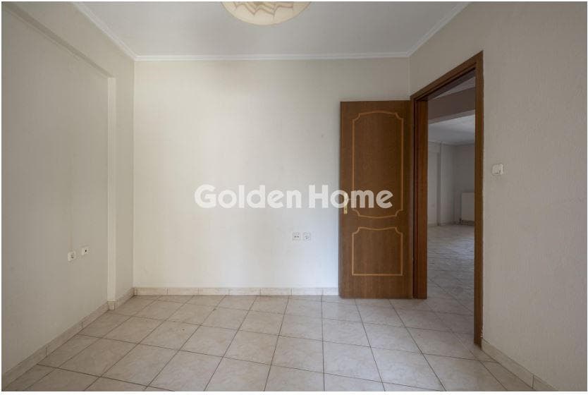 Apartment in Fillipou, Ampelokipoi — Photo 10 of 13