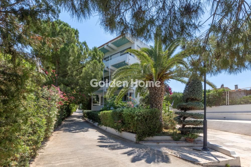 Apartment in Pigadakia, Voula — Photo 2 of 41