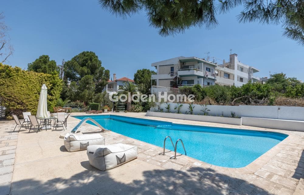 Apartment in Pigadakia, Voula — Photo 1 of 41