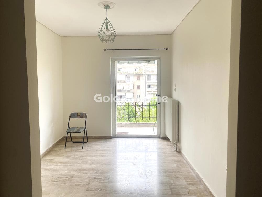 Διαμέρισμα στην Πλατεία Βάθης, Κέντρο — Φωτογραφία 2 από 10