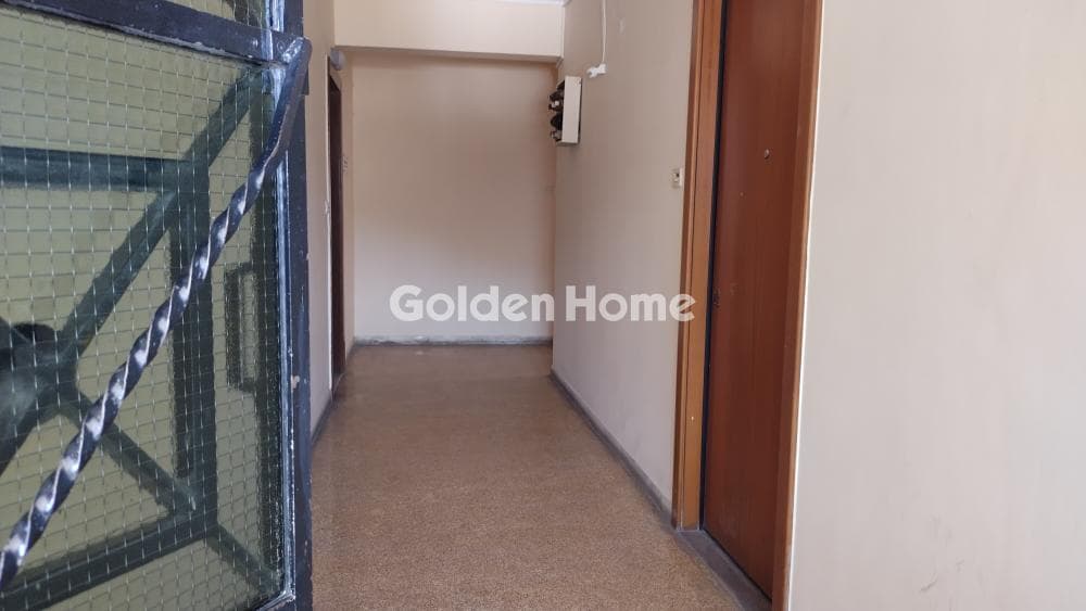 Office in Platia Kanigos, Exarchia - Neapoli — Photo 8 of 26