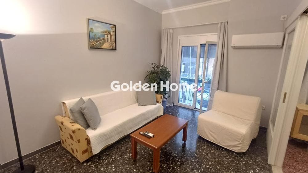 Apartment in Rouf, Tavros — Photo 1 of 20