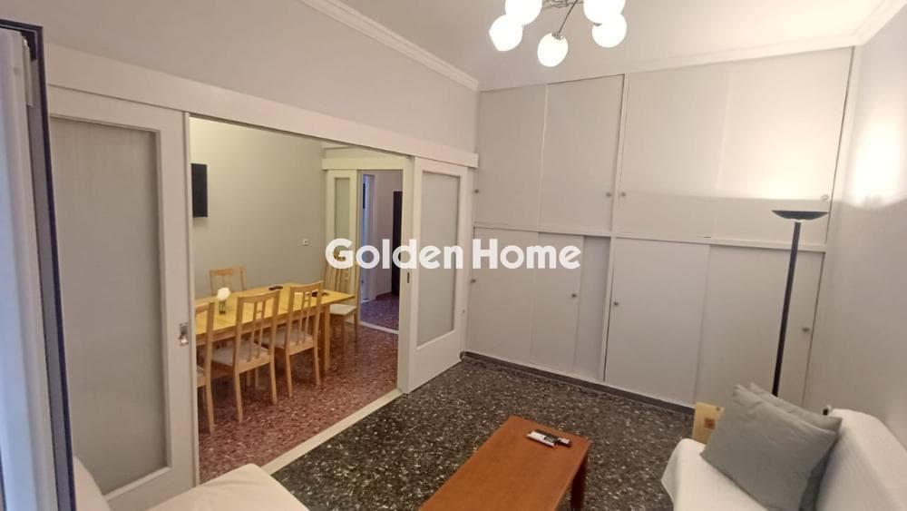 Apartment in Rouf, Tavros — Photo 2 of 20