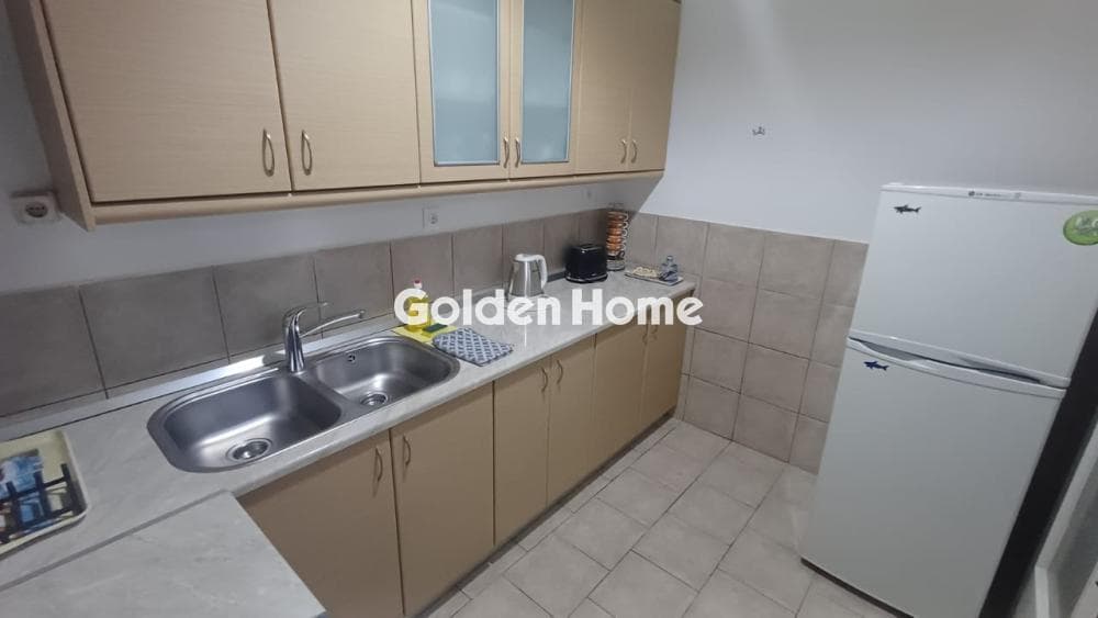 Apartment in Rouf, Tavros — Photo 15 of 20