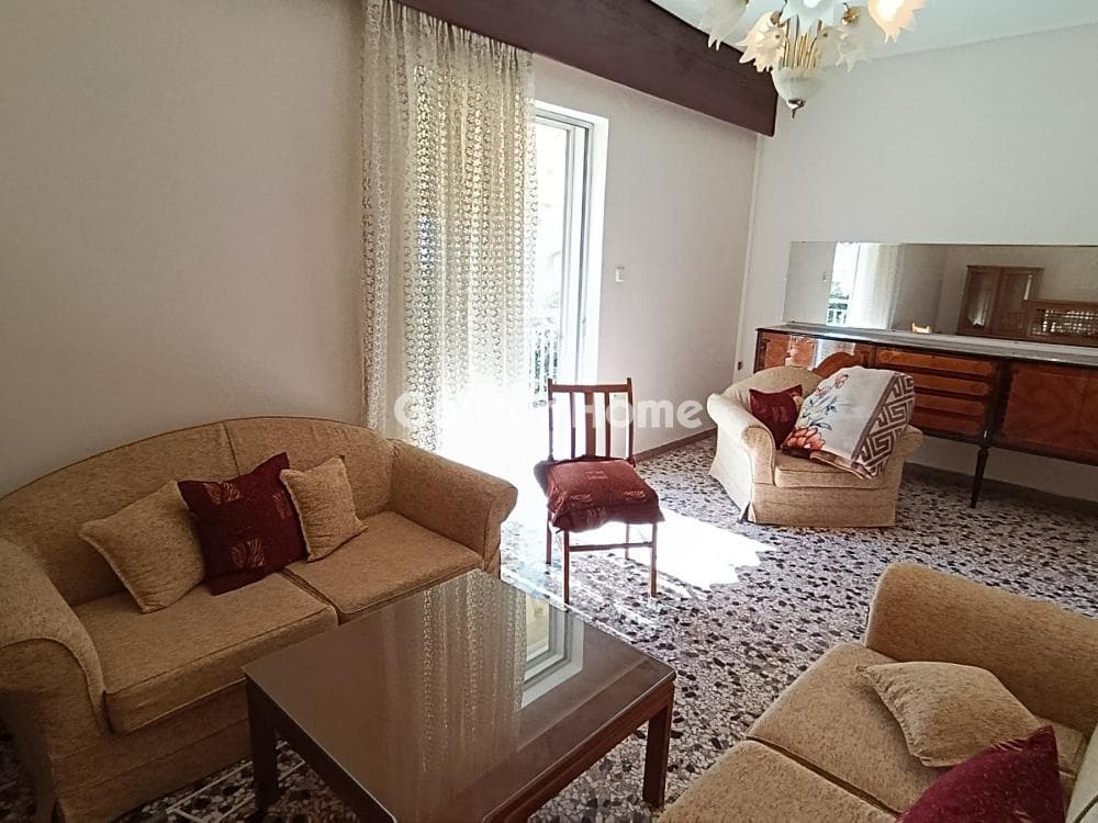 Apartment in Megala Sxoinia A, Acharnes — Photo 1 of 17