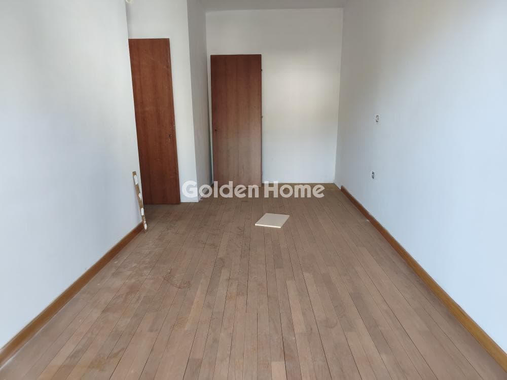 Apartment in Nea Olimpia, Kamatero — Photo 16 of 21