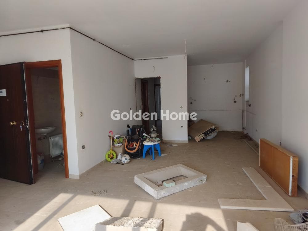Apartment in Nea Olimpia, Kamatero — Photo 2 of 14