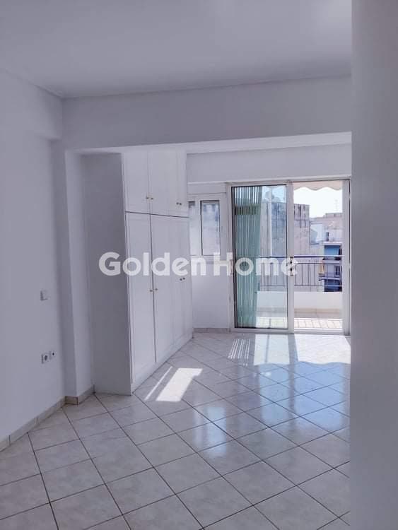 Apartment in Neo Faliro, Piraeus — Photo 4 of 6
