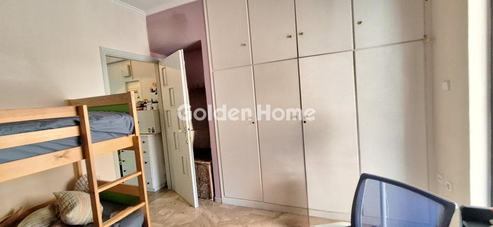 Apartment in Evaggelistria, Nikaia — Photo 12 of 13