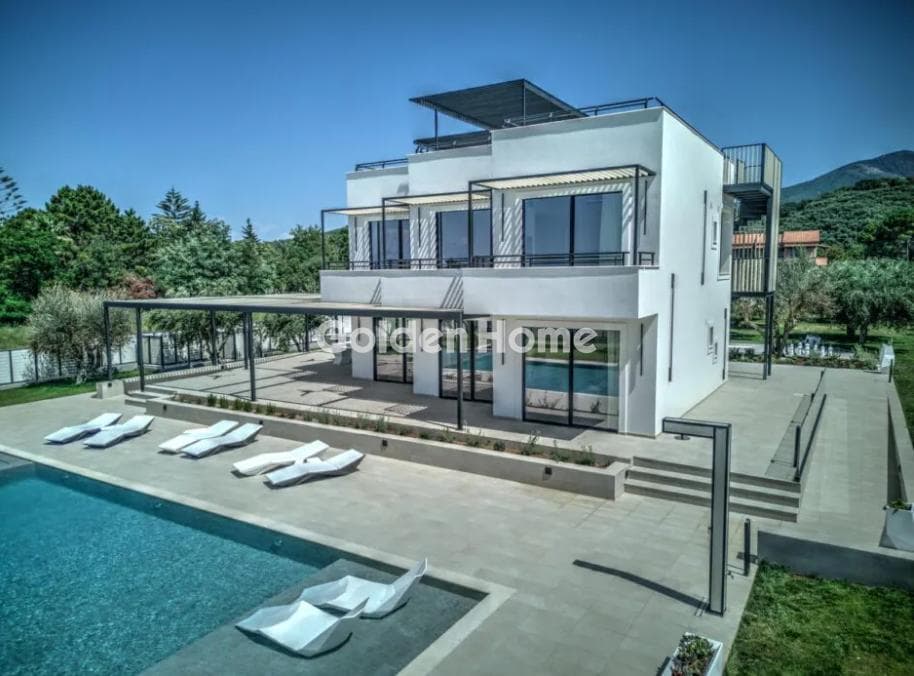 House in Kassiopi, Corfu — Photo 5 of 22