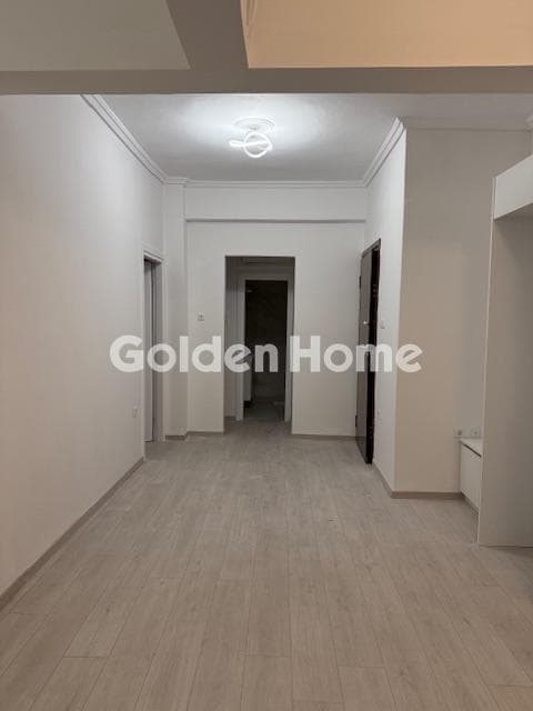 Office in Kaminia, Piraeus — Photo 5 of 12