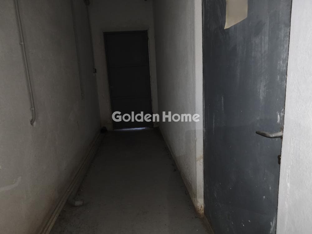 Warehouse in Nea Olimpia, Kamatero — Photo 3 of 3