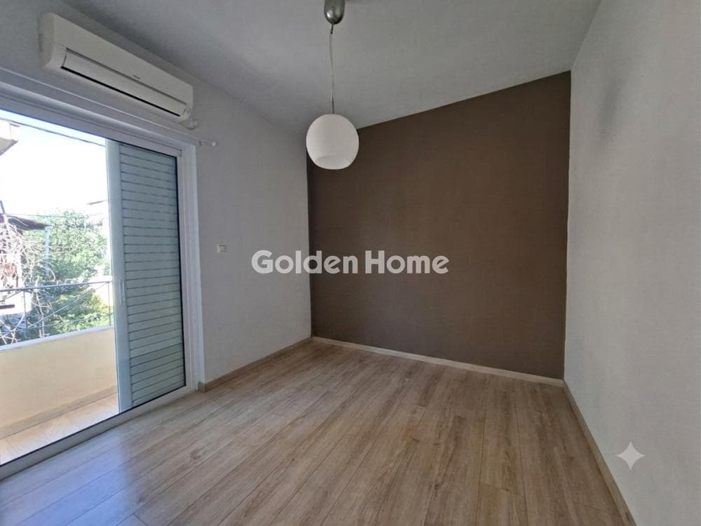 Apartment in Paradeisos, Agia Paraskevi — Photo 14 of 18