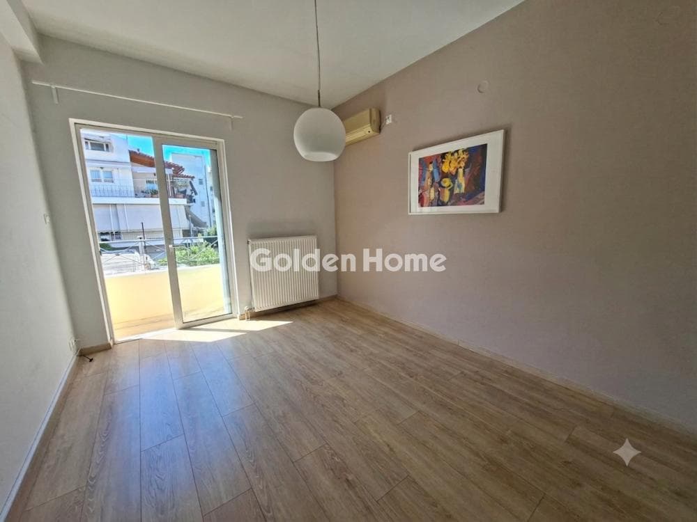 Apartment in Paradeisos, Agia Paraskevi — Photo 18 of 18