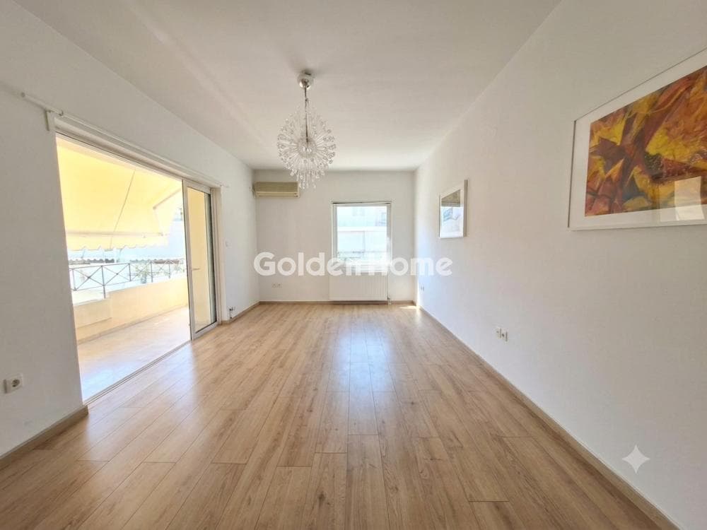 Apartment in Paradeisos, Agia Paraskevi — Photo 6 of 18