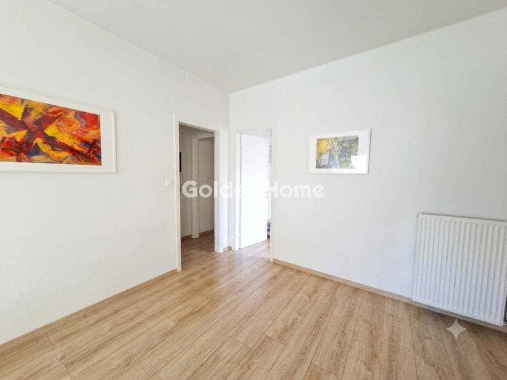 Apartment in Paradeisos, Agia Paraskevi — Photo 7 of 18