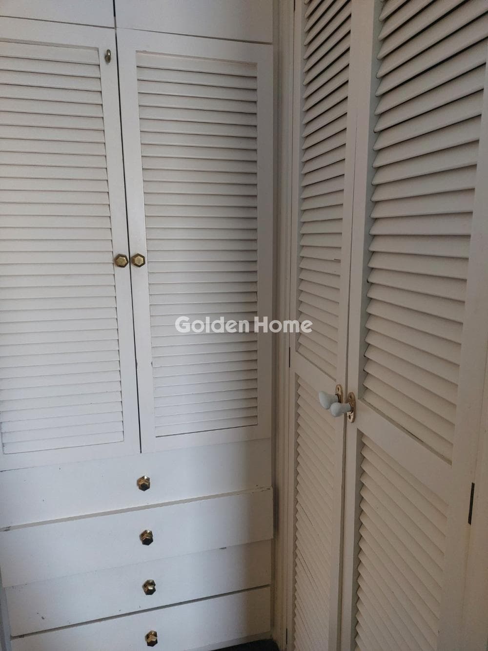 Apartment in Kareas, Vironas — Photo 19 of 19