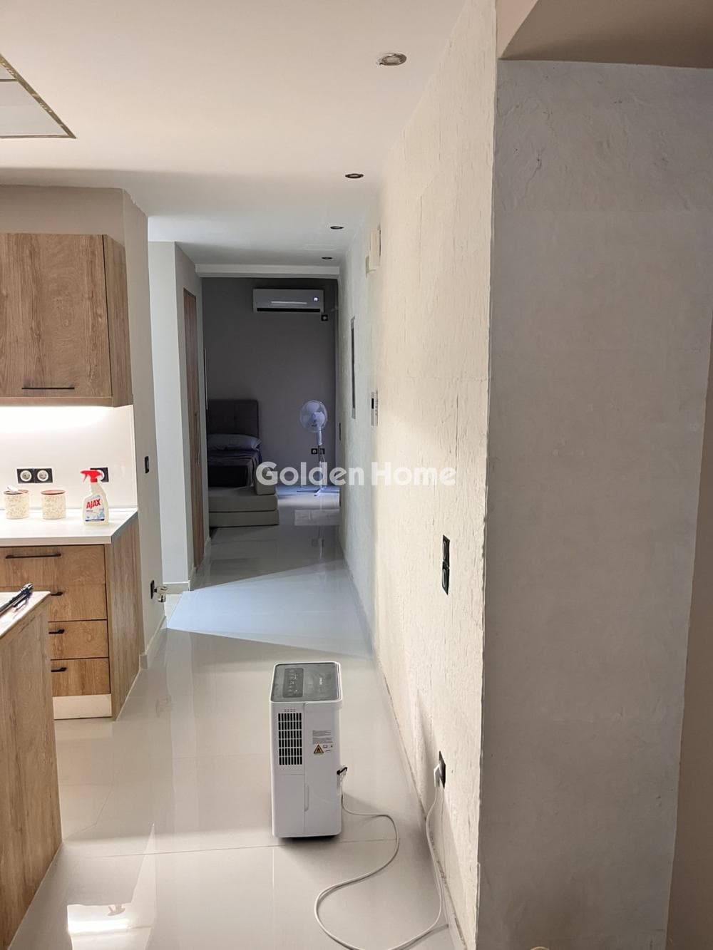 Apartment in Aspra Chomata, Nikaia — Photo 5 of 17