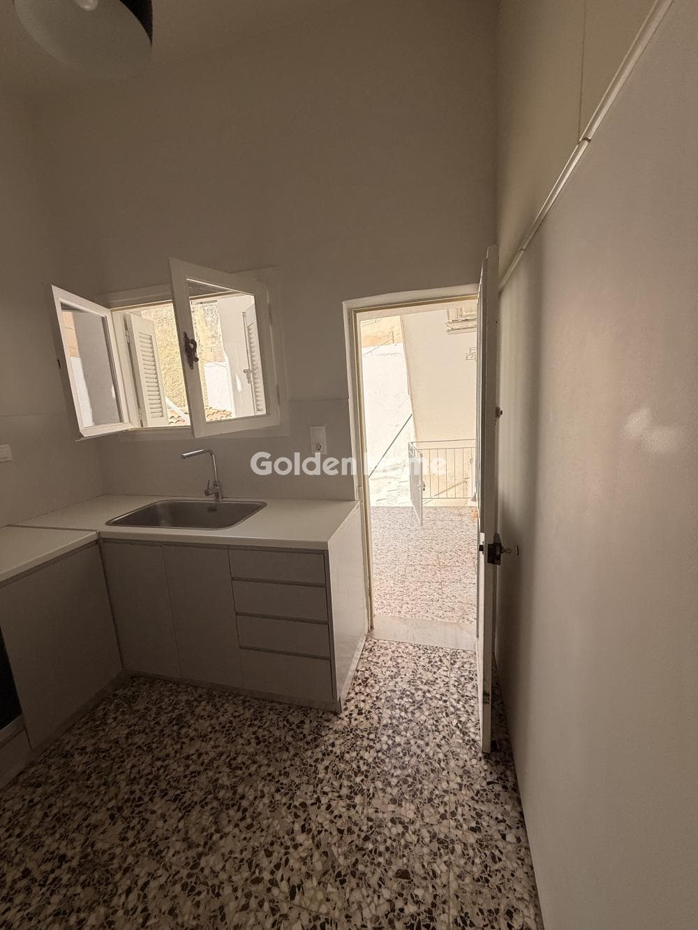 Apartment in Platia Gkizi, Gizi - Pedion Areos — Photo 10 of 12