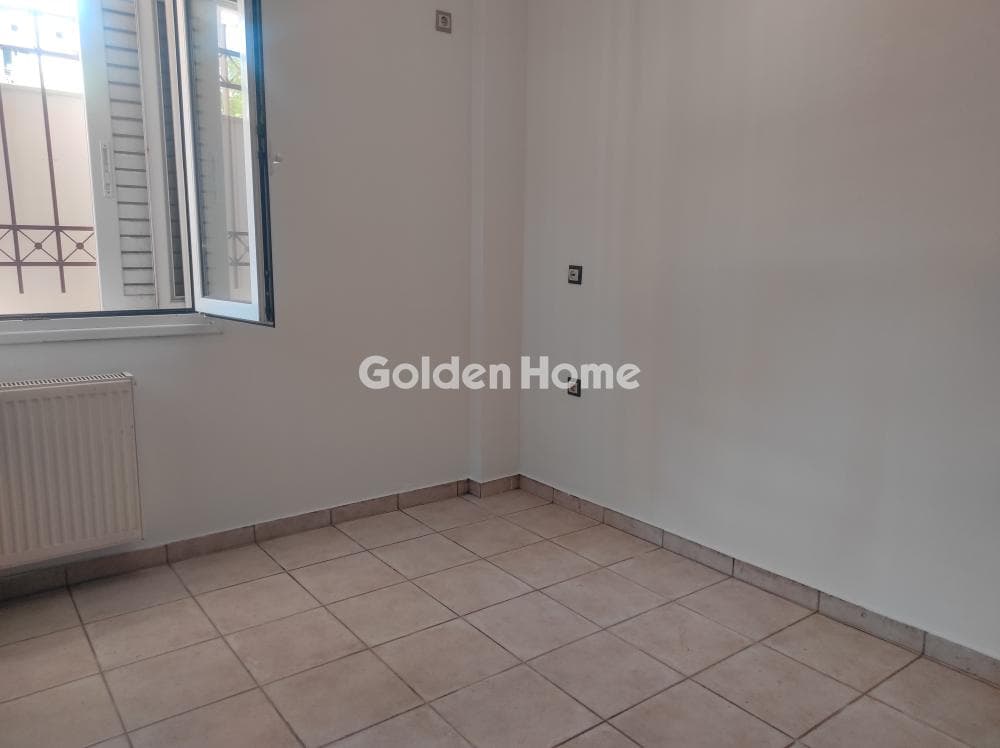 Apartment in Megala Sxoinia A, Acharnes — Photo 8 of 14