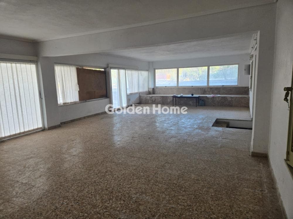 House in Center, Koropi — Photo 9 of 14