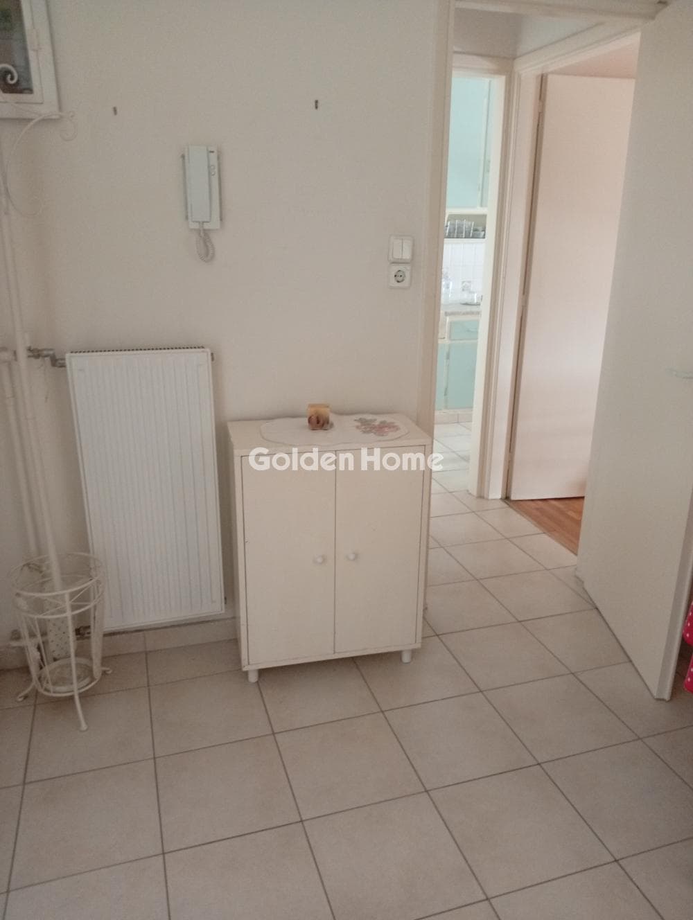 Apartment in Analipsi, Vironas — Photo 13 of 15