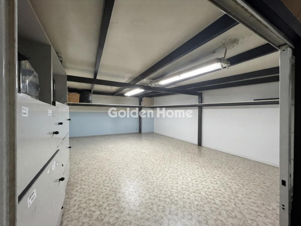 Βιομηχανικός Χώρος στην Νεκροταφεία, Νέα Σμύρνη — Φωτογραφία 6 από 9