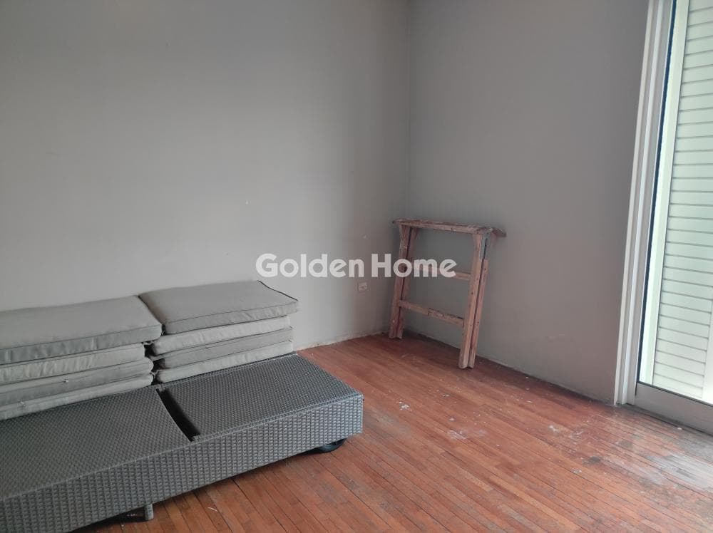 Apartment in Neo Faliro, Piraeus — Photo 4 of 13