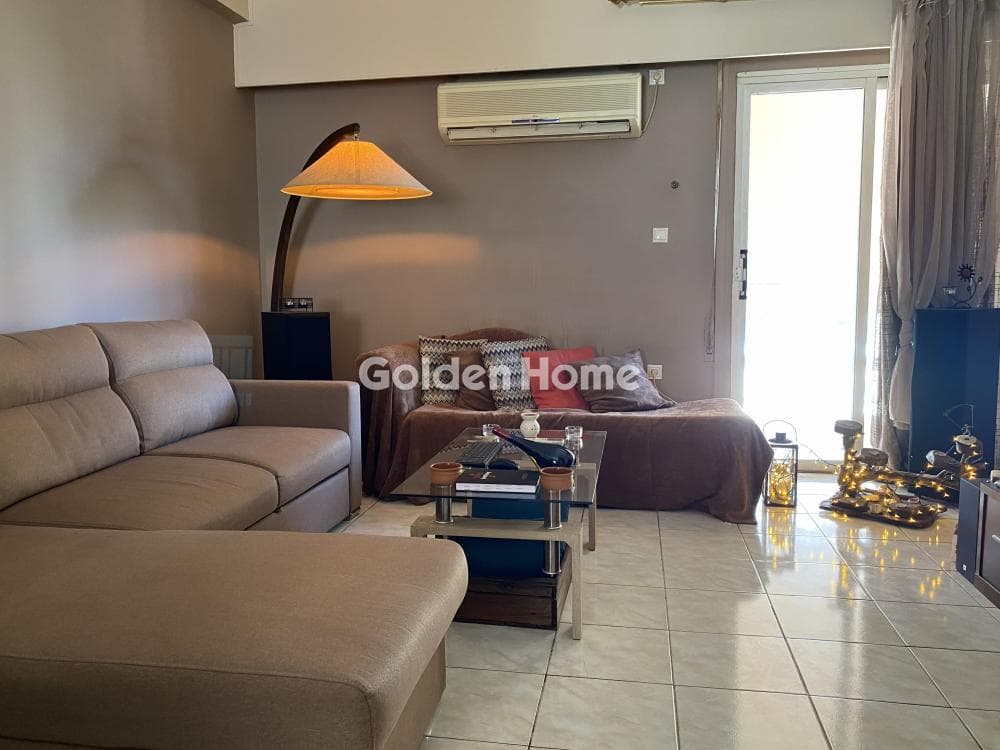 Apartment in Eirini, Nea Ionia — Photo 1 of 23
