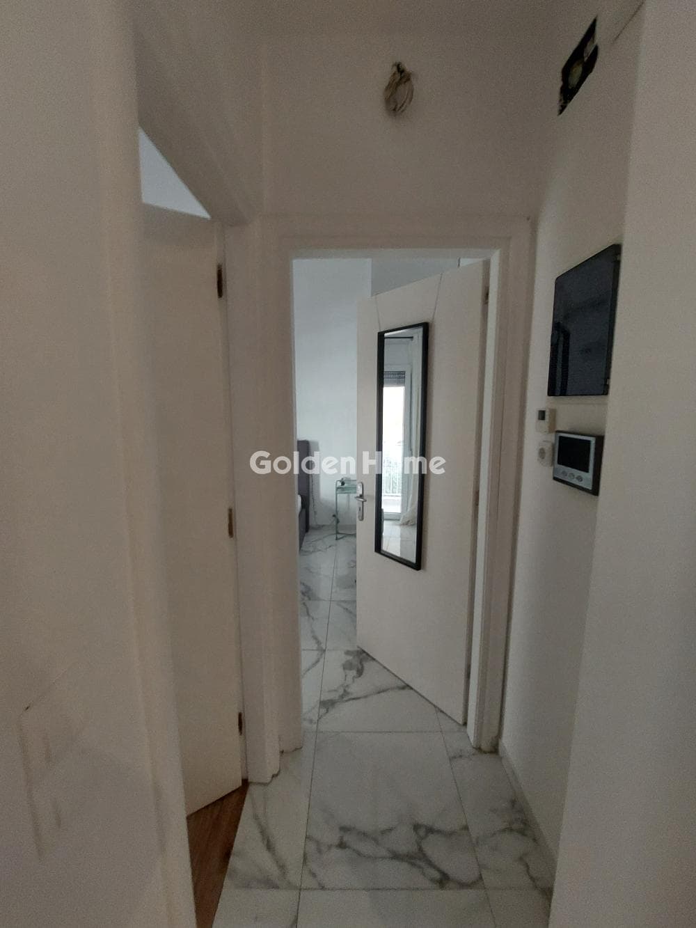 Apartment in Rouf, Tavros — Photo 4 of 9