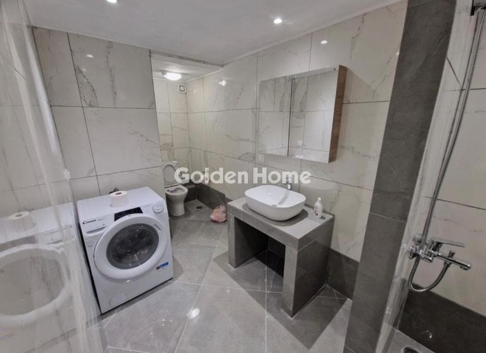 Apartment in Plateia Vathis, Kentro — Photo 8 of 9